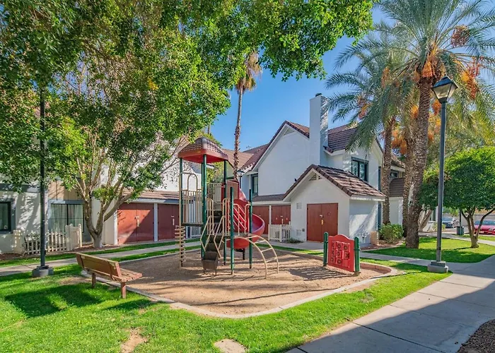 Apartment Metro Extended - 2br Upstairs *