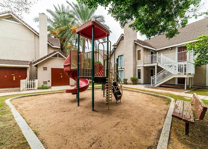 Metro Extended - 2br Upstairs Apartment Phoenix